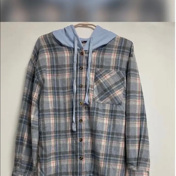 Shacket HOODIE!!! PLUS & Regular sizes. - Picture 2 of 5